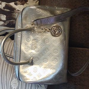 Guess medium bag